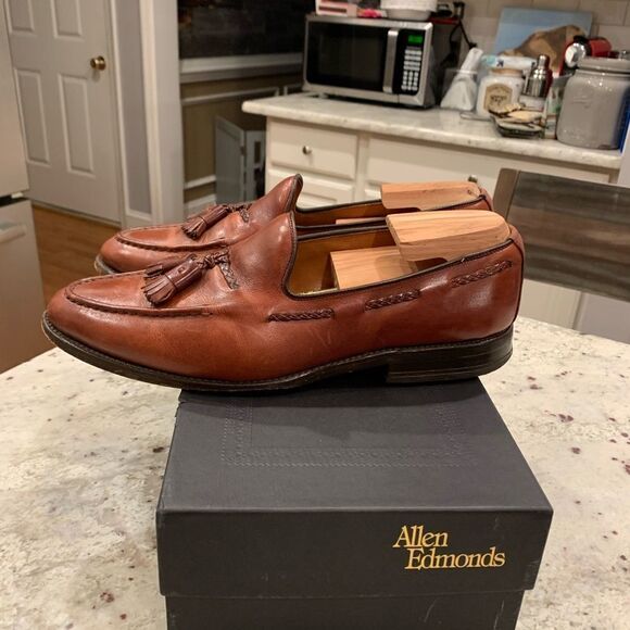 Mezlan Vintage Havana Tassel Loafers 9M main image 5
